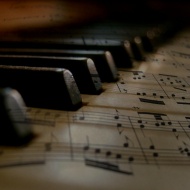 Zongoraest 2024. Online jegyvásárlás