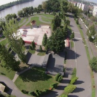 Görkorcsolyázás, gyorskorcsolyázás, streetball, falmászás, gumiasztal, BMX a Görzenál Parkban Görkorcsolyázás, gyorskorcsolyázás, streetball, falmászás, gumiasztal, BMX a Görzenál Parkban