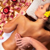 Kényeztető napok nőknek kádfürdővel és masszázzsal a Tisza Balneum Hotelben