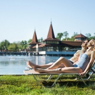 Gyógyfürdőzés kedvezményes szállással wellness szállodánkban, a Hotel Spa Hévíz szállodában Gyógyfürdőzés kedvezményes szállással wellness szállodánkban, a Hotel Spa Hévíz szállodában