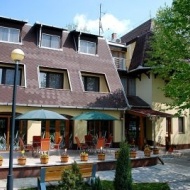 Flóra Hotel Orosháza-Gyopárosfürdő