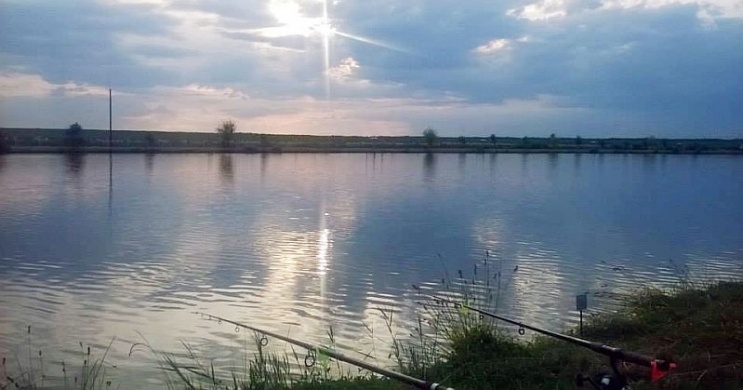 Sáska Horgásztó, horgászási lehetőség Hajdúszoboszló és Debrecen között