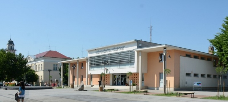 Tamási Művelődési Központ