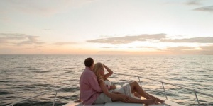 Romantikus eljegyzés egy vitorlás cirkálón a Balaton hullámain, várjuk kedvesével a fedélzeten!