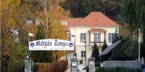 Mátyás Tanya Hotel