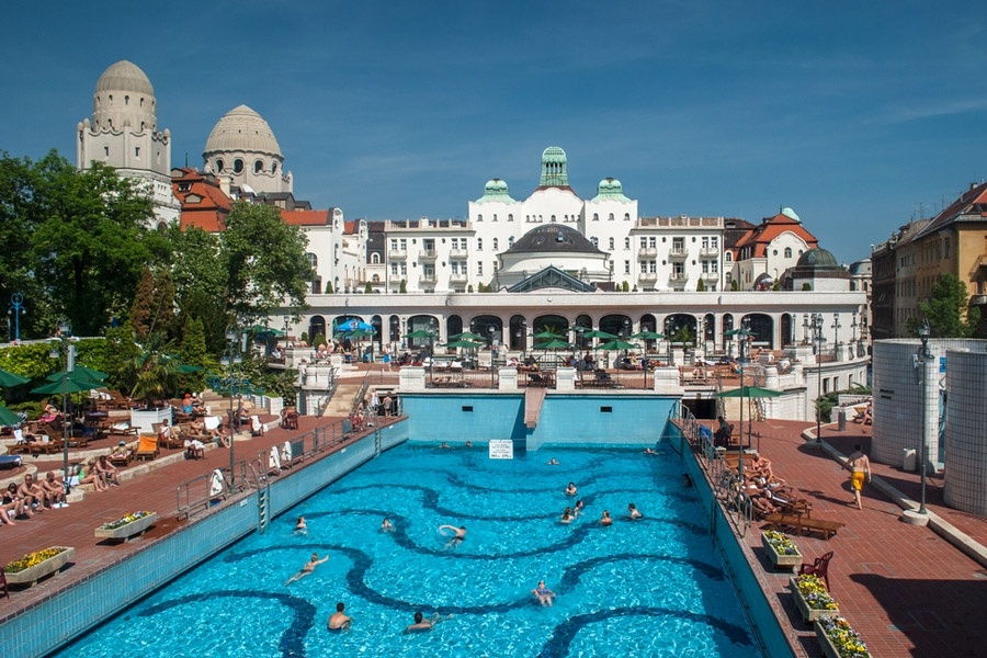 Gell rt F rd wellness sz ll ssal a Danubius Hotel Gell rt F rd wellness sz ll ssal a Danubius Hotel