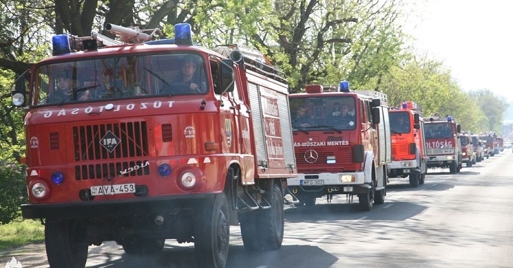 látszó nő belgiumban randik társkereső