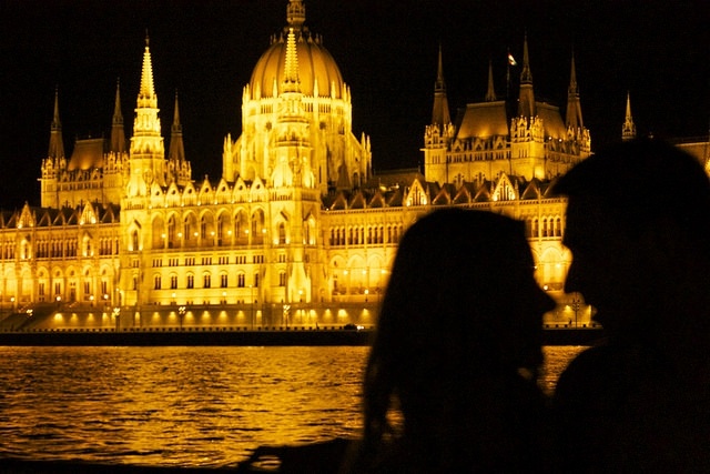 Tűzijáték Budapest 2019. Nézze velünk az év legnagyobb ...