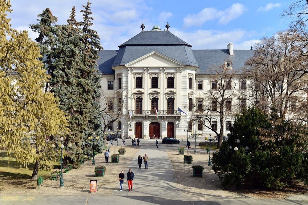 Eszterházy Károly Egyetem Eger A épület