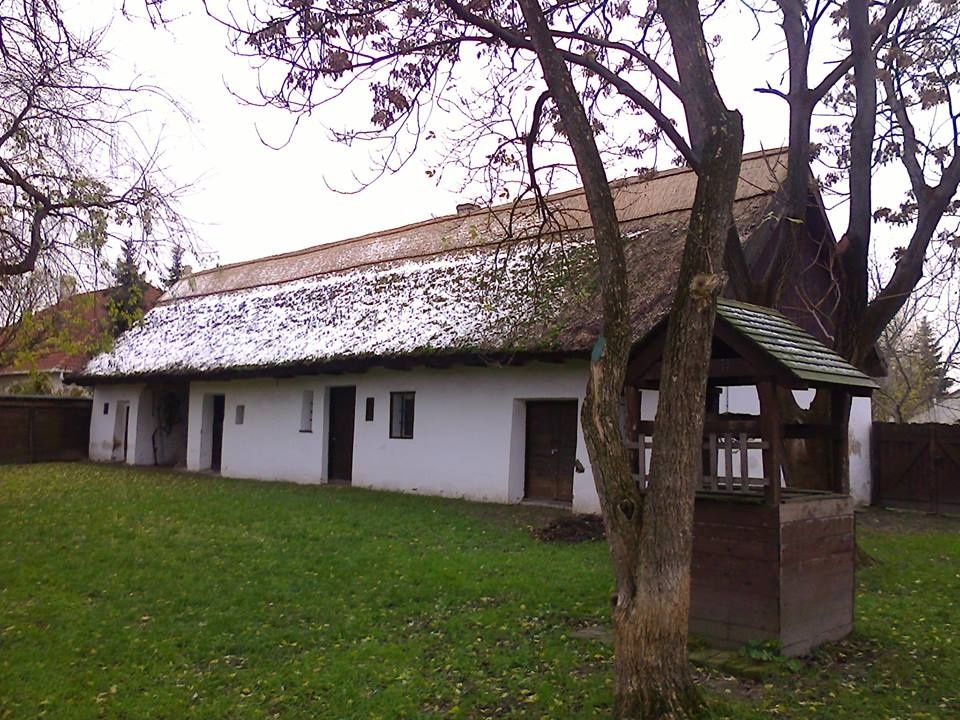 Kapcsolódó kép
