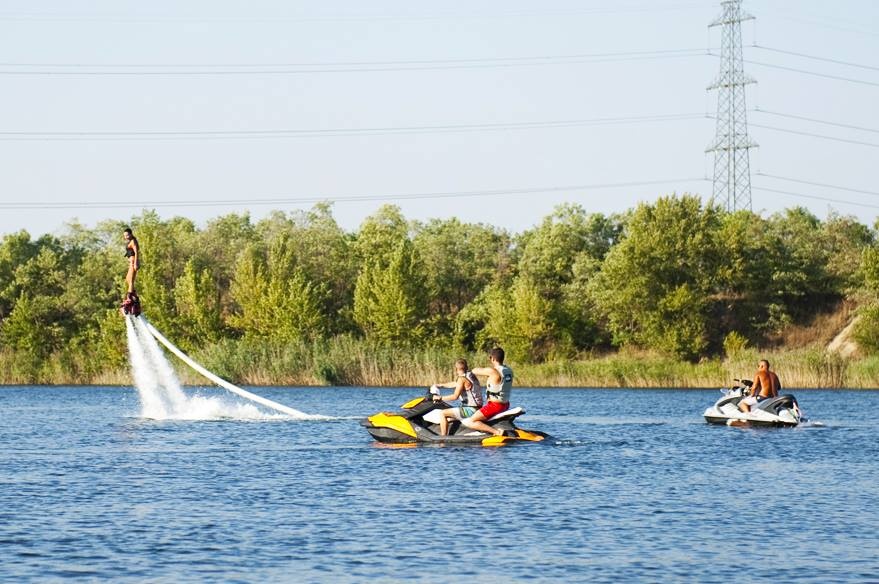 Palms Beach Jetski tó Programturizmus