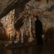 Pál-völgyi Cseppkőbarlang, barlangtúra a Budai-hegységben