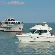 Hajós programok a Balatonon 2019. Egyedi programhajók több kikötőből Hajós programok a Balatonon 2019. Egyedi programhajók több kikötőből