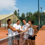 Sport, mozgás a Balatonon, várja Önt a Tihanyi Wimbledon Sportközpont! Sport, mozgás a Balatonon, várja Önt a Tihanyi Wimbledon Sportközpont!