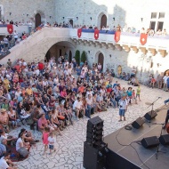 Borsodi Fonó Folkfesztivál Miskolc, Diósgyőri Vár 2019. Online jegyvásárlás Borsodi Fonó Folkfesztivál Miskolc, Diósgyőri Vár 2019. Online jegyvásárlás