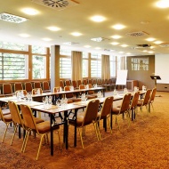 Céges rendezvény Balatonfüreden, konferencia helyszín akár szállás nélkül a Silverine Hotelben Céges rendezvény Balatonfüreden, konferencia helyszín akár szállás nélkül a Silverine Hotelben