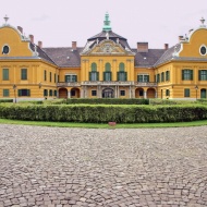 Kastély konferencia helyszín Budapesten 100 főig a Nagytétényi Kastélymúzeum dísztermében Kastély konferencia helyszín Budapesten 100 főig a Nagytétényi Kastélymúzeum dísztermében