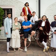 Sétáló színház Gödöllő 2023. Shakespeare: Rómeó és Júlia című tragédiájának feldolgozása Sétáló színház Gödöllő 2023. Shakespeare: Rómeó és Júlia című tragédiájának feldolgozása