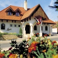 Augusztus 20-i hétvégi pihenés wellness szállodánkban, a bakonyi Hotel Hasikban Augusztus 20-i hétvégi pihenés wellness szállodánkban, a bakonyi Hotel Hasikban