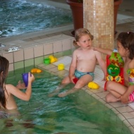 Szálloda gyermekmedencével Gyulán, a családbarát Wellness Hotel Gyula szállodában Szálloda gyermekmedencével Gyulán, a családbarát Wellness Hotel Gyula szállodában