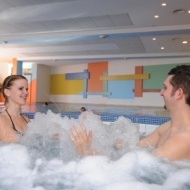 Wellness pihenés Bükfürdőn, fürdőbelépővel a Hunguest Hotel Répce Gold szállodában Wellness pihenés Bükfürdőn, fürdőbelépővel a Hunguest Hotel Répce Gold szállodában