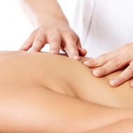 Szigetvári masszázs szolgáltatások a Gyógyfürdőben wellness olajokkal Szigetvári masszázs szolgáltatások a Gyógyfürdőben wellness olajokkal