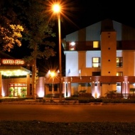 Pikkelysömör kezelése Harkányban, psoriasis kezelés a Dráva Hotel Thermal Resort****-ban Pikkelysömör kezelése Harkányban, psoriasis kezelés a Dráva Hotel Thermal Resort****-ban