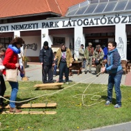 Hagyományőrző kézműves foglalkozások a Hortobágyi Kézműves Udvarban Hagyományőrző kézműves foglalkozások a Hortobágyi Kézműves Udvarban