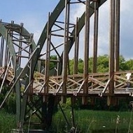 Búbos vöcsök tanösvény, ökotúra a Kis-Balatonnál a Kányavári-szigeten Búbos vöcsök tanösvény, ökotúra a Kis-Balatonnál a Kányavári-szigeten