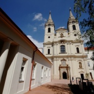 Apátsági templom Zirc, templomi vezetések a barokk apátsági templomban Apátsági templom Zirc, templomi vezetések a barokk apátsági templomban