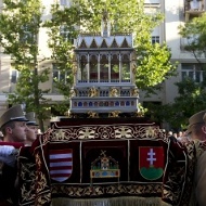 Szentmise és Szent Jobb körmenet Budapest 2018 Szentmise és Szent Jobb körmenet Budapest 2018