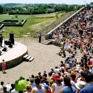 300 fős rendezvények, konferenciák, családi és csapatépítő napok a Szentendrei Skanzenban 300 fős rendezvények, konferenciák, családi és csapatépítő napok a Szentendrei Skanzenban