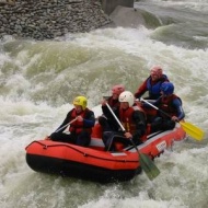 Vadvízi evezés, rafting túrák Dunacsúnyban wellness szállással a mosonmagyaróvári Thermal Hotelben Vadvízi evezés, rafting túrák Dunacsúnyban wellness szállással a mosonmagyaróvári Thermal Hotelben