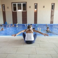 Vízi torna Pécsen minden kedden és csütörtökön előzetes bejelentkezéssel wellness központunkban Vízi torna Pécsen minden kedden és csütörtökön előzetes bejelentkezéssel wellness központunkban