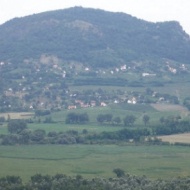 Szent György-hegyi kirándulóerdő és tanösvény, tanúhegy túrák a Balaton-felvidéken Szent György-hegyi kirándulóerdő és tanösvény, tanúhegy túrák a Balaton-felvidéken