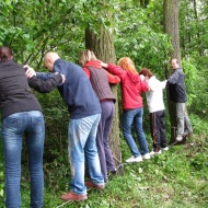 Mocsárjárás Komáromban, csapatépítő program a Monostori Erődben