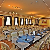 Ballagási menü Pápán, a Hotel Villa Classica éttermében Ballagási menü Pápán, a Hotel Villa Classica éttermében
