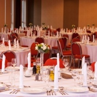 Gálavacsora helyszín exkluzív környezetben a győri ETO Park Hotelben Gálavacsora helyszín exkluzív környezetben a győri ETO Park Hotelben