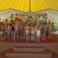 Hungarospa gyerekprogram 2020. Miki Mini Party zenés táncos animáció Hajdúszoboszló Hungarospa gyerekprogram 2020. Miki Mini Party zenés táncos animáció Hajdúszoboszló