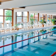 Club Tihany uszoda külsős vendégeknek is, napi belépővel a Tihanyi-félszigeten Club Tihany uszoda külsős vendégeknek is, napi belépővel a Tihanyi-félszigeten