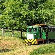 Almamelléki Erdei Vasút, kisvonattal a Zselicben Almamelléki Erdei Vasút, kisvonattal a Zselicben