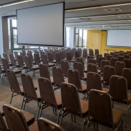 Balatoni konferencia hotel Siófokon, céges rendezvények, tréningek a siófoki Yacht Hotelben Balatoni konferencia hotel Siófokon, céges rendezvények, tréningek a siófoki Yacht Hotelben