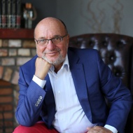 Bojár Gábor előadások 2020. A helyszínen meghallgathatod vagy otthonról élőben megnézheted! Bojár Gábor előadások 2020. A helyszínen meghallgathatod vagy otthonról élőben megnézheted!