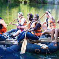 Vízi csapatjátékok, csapatépítő programok a Tisza Balneum Hotelben