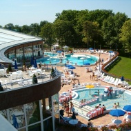 Akciós napok Gyopárosfürdőn, 1 éjszakás mini wellness a Hotel Corvus Aqua szállodában Akciós napok Gyopárosfürdőn, 1 éjszakás mini wellness a Hotel Corvus Aqua szállodában