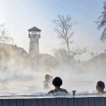 Nyugdíjas üdülés Gyopárosfürdőn, kedvezményes gyógyfürdő belépővel a Hotel Corvus Aqua-ban Nyugdíjas üdülés Gyopárosfürdőn, kedvezményes gyógyfürdő belépővel a Hotel Corvus Aqua-ban
