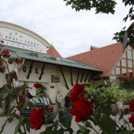 Pünkösd Pécsen wellness szállodánkban városnézéssel és csokikóstolóval, várjuk a Makár Hotelben Pünkösd Pécsen wellness szállodánkban városnézéssel és csokikóstolóval, várjuk a Makár Hotelben