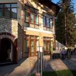 Pihenés a hegyekben, erdei üdülés télen wellness programokkal a Vadvirág Hotelben Pihenés a hegyekben, erdei üdülés télen wellness programokkal a Vadvirág Hotelben