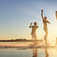 Nagycsaládos wellness pihenés, élménydús kikapcsolódás a Tisza-tavi Balneum Hotelben