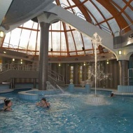 7 éjszaka wellness Egerben, egy hetes pihenés a Hunguest Hotel Flóra szállodában 7 éjszaka wellness Egerben, egy hetes pihenés a Hunguest Hotel Flóra szállodában